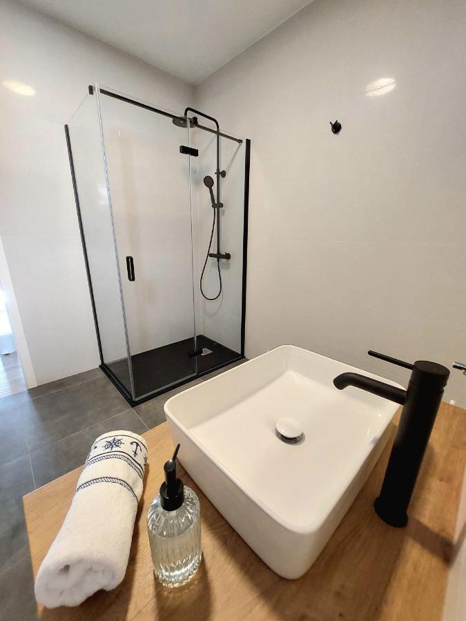 Luxury Sea View Apartment Jesenice  Eksteriør billede