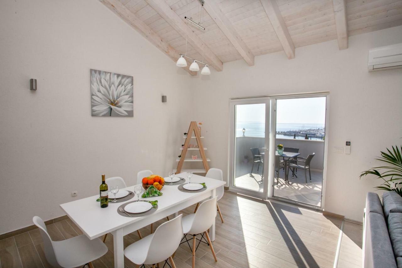 Luxury Sea View Apartment Jesenice  Eksteriør billede